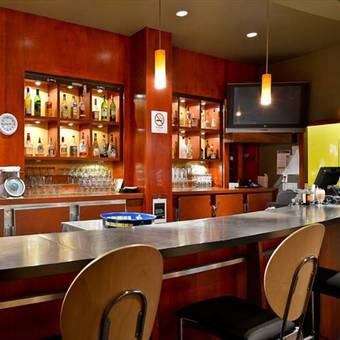 Ihotel 67 Street