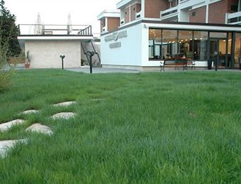 Garden Hotel