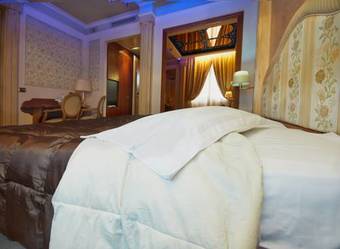 Dreamhotel