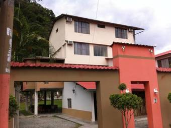 Hotel Cerro Verde