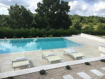 Terra Histria - Boutique Stone House