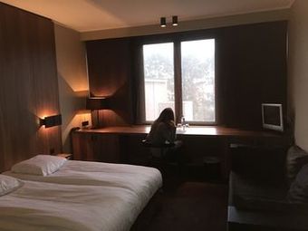 Serwir Hotel
