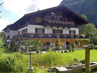 Hotel Madlgut