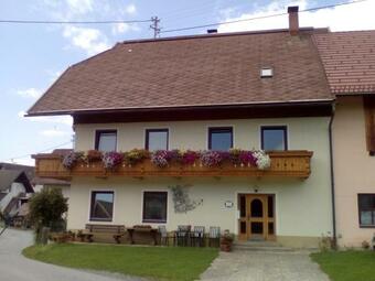 Apartment Komar