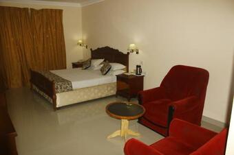 Hotel Bessota International