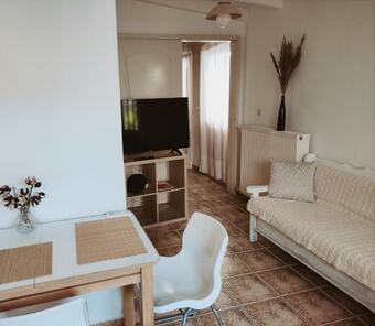 Cozy Apartment In Peania (near Airport)