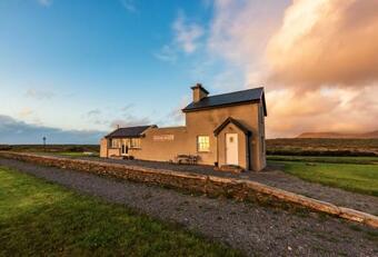 Lodge Cashelnagor Railway Station
