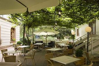 Hotel H�tel Du Parc & Spa Et Wellness