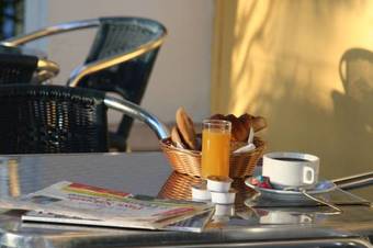 Hotel Revotel