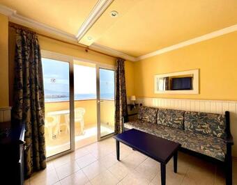 Apartamento One Bedroom With Heated Pool And Very Close To Playa Jardin In Puerto De La Cruz