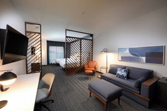 Hotel Courtyard By Marriott Charlotte Waverly