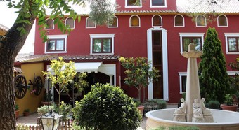 Hotel Masia De Lacy