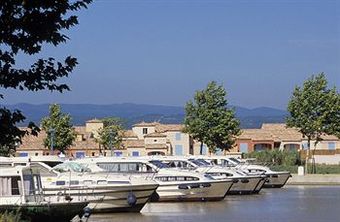 Port Minervois / Les Hauts Du Lac