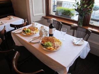 The Spinnaker Hotel