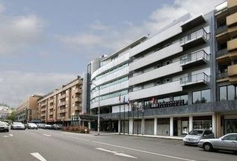Horus Apartments