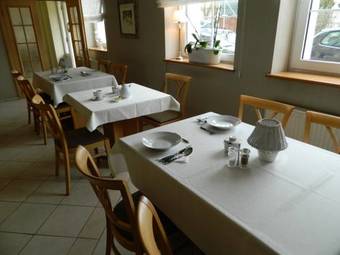 Hostal Villa Bravo