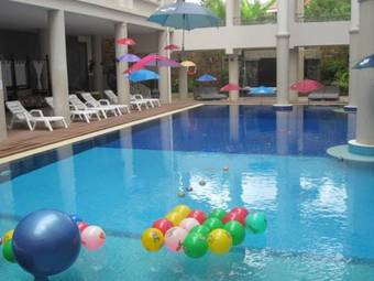 Hotel Holiday Villa Nataya