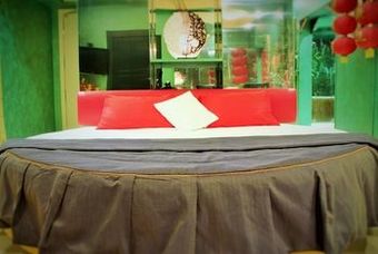 Silk Motel