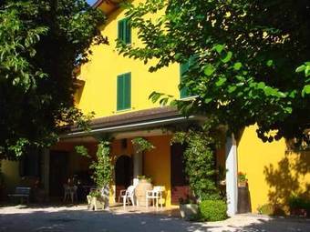 Hostal Agriturismo La Cantina