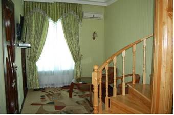 Ideal Hotel