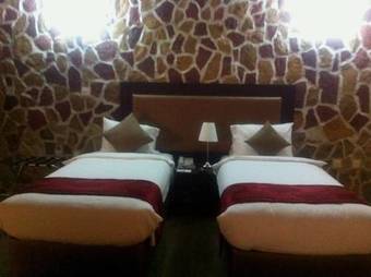 Mahadha Hotel