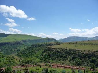 Acra-retreat Mountain View Lodge