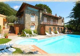 Maison Brinati Bed And Breakfast