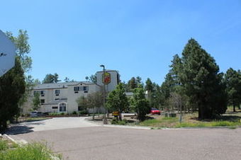 Hotel Super 8 Show Low