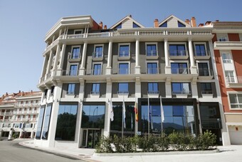 Hotel Bienestar Moa�a