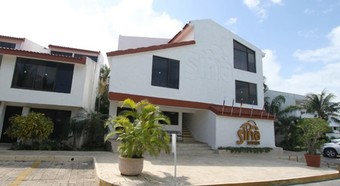 Hotel Sina Suites