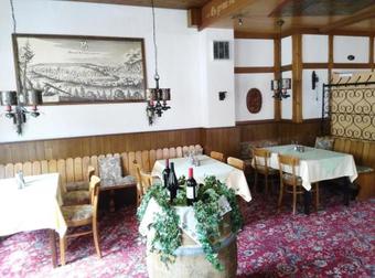 Hostal Moocks Hotel