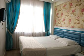 Hotel Star Holiday