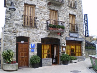 Hostal Asador Pensi�n Lagunak