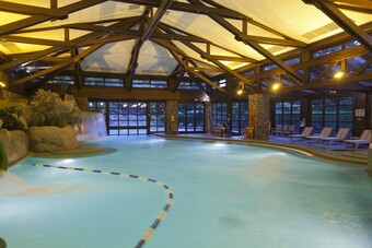 Hotel Disney's Sequoia Lodge�