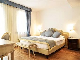 Hotel Brenzone