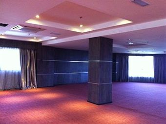 Mandarin Hotel