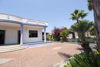 Villa Green Garden