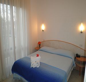 Hotel Prestige