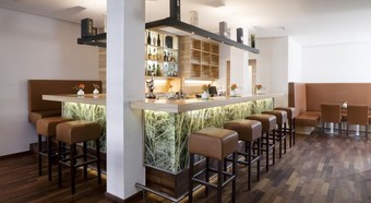 Alphotel