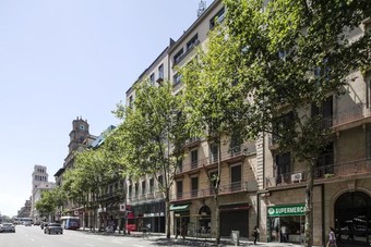 Apartamentos Plaza Catalunya Design 2