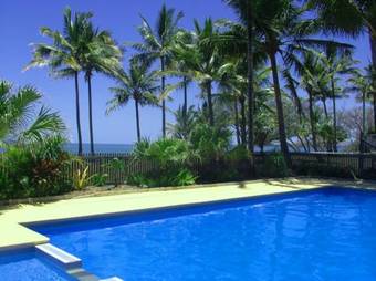 Sarina Beach Motel