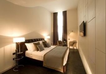 Hotel Piazza Del Gesù Luxury Suites