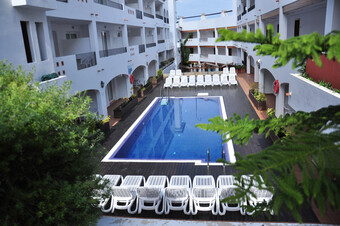 Hotel Puerto Mar