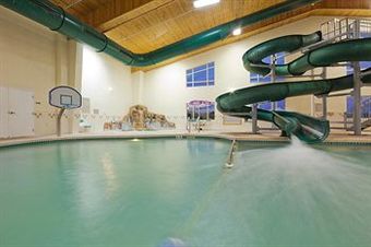 Hotel Country Inn & Suites By Carlson, Prairie Du Chien, Wi