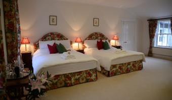 Delphi Lodge Hotel
