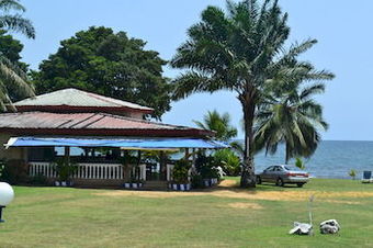Oceanic Beach Hotel