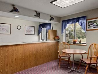 Hotel Super 8 Motel - Madison
