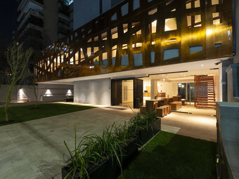 Hotel 45 By Director