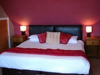 The Knowes Hotel