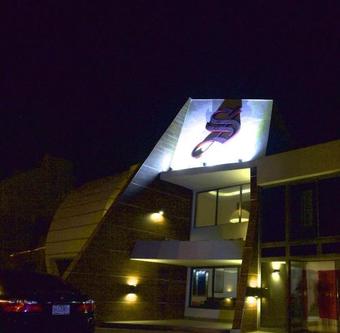Hotel Scarlet Lodge